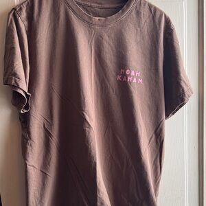 Noah Kahan concert T